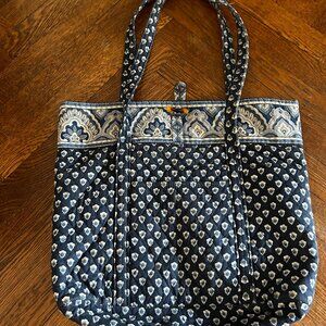 Vera Bradley Tote